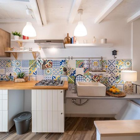 Casa Talete Cozy Apartment In Ortigia - First Floor سيراكوزا المظهر الخارجي الصورة