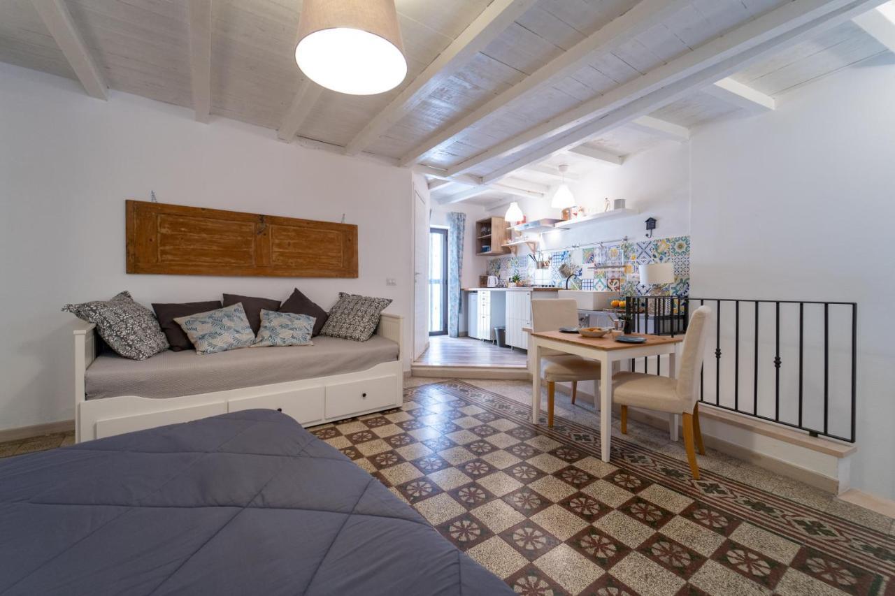 Casa Talete Cozy Apartment In Ortigia - First Floor سيراكوزا المظهر الخارجي الصورة